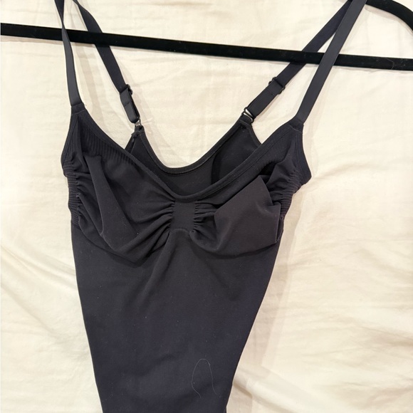 SKIMS Black Sculpting Thong Bodysuit - Picture 5 of 5